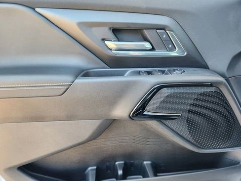 New 2026 Chevrolet Silverado EV LT AWD/4WD image 33