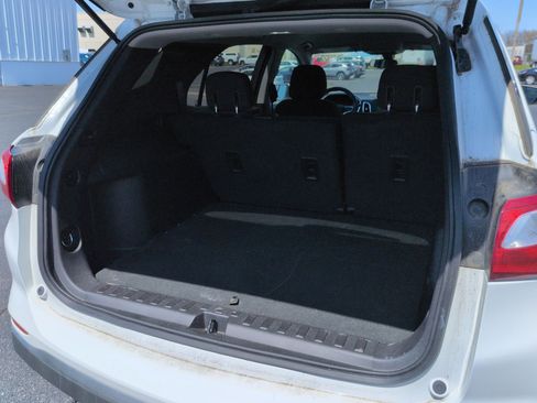 Used 2018 Chevrolet Equinox LT image 25