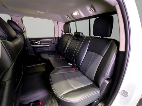 Used 2018 RAM 1500 Laramie w/ Convenience Group image 23