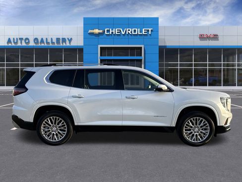 Certified 2024 GMC Acadia Denali image 5