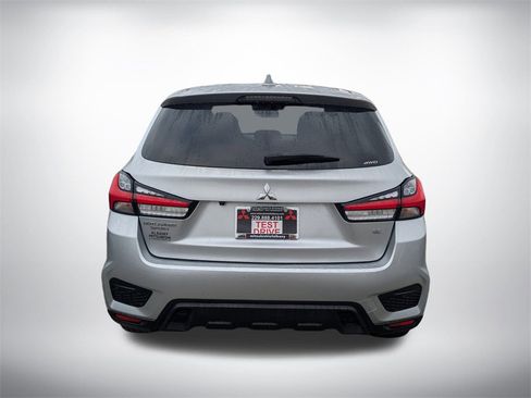 Used 2024 Mitsubishi Outlander Sport SE image 4