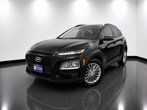 Certified 2021 Hyundai Kona SEL AWD/4WD image 1