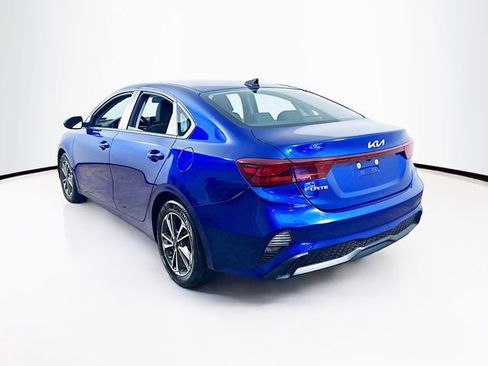 Used 2023 Kia Forte LXS image 6