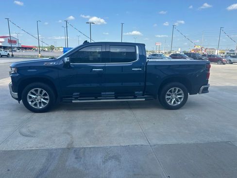 Used 2022 Chevrolet Silverado 1500 LTZ w/ Safety Package II AWD/4WD image 31