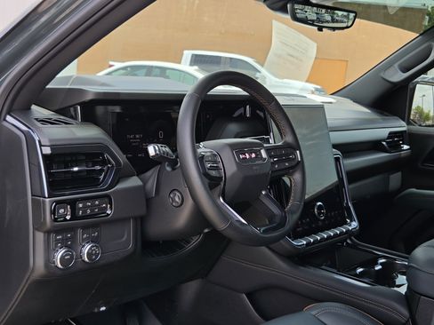 Used 2026 GMC Yukon XL AT4 w/ AT4 Premium Package AWD/4WD image 15
