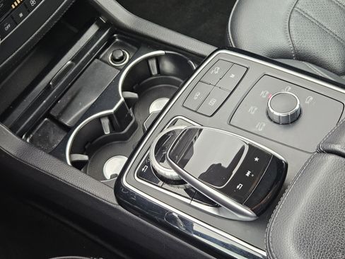 Certified 2017 Mercedes-Benz GLS 450 4MATIC image 16