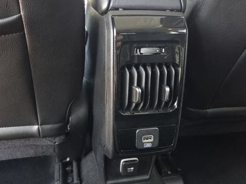 Used 2022 Jeep Compass Limited AWD/4WD image 15