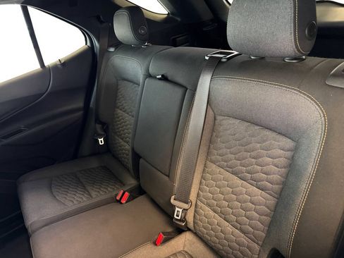 Used 2019 Chevrolet Equinox LT AWD/4WD image 16