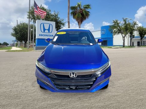 Used 2019 Honda Accord Sport image 2