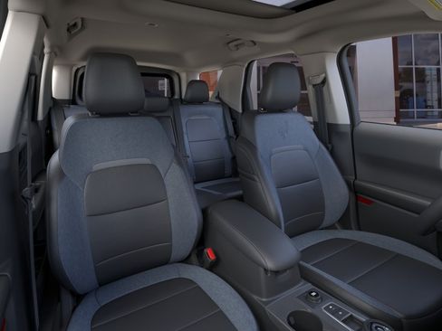 New 2026 Ford Bronco Sport Outer Banks w/ Outer Banks Tech Package+ AWD/4WD image 10