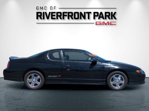 Used 2005 Chevrolet Monte Carlo SS w/ Preferred Equipment Group FWD image 2