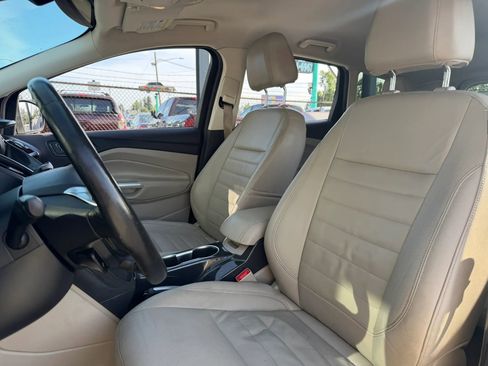 Used 2015 Ford Escape Titanium FWD image 15