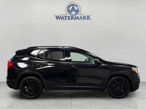 Used 2020 GMC Terrain SLE w/ Driver Convenience Package image 6