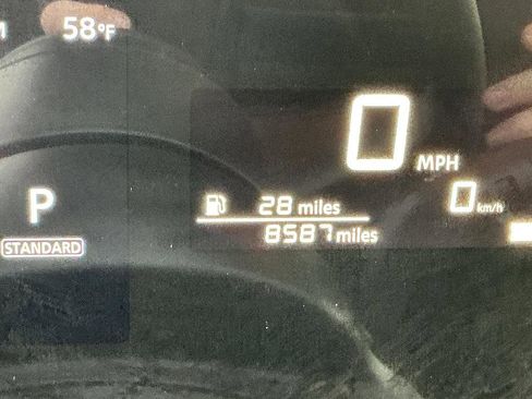 Certified 2025 Nissan Kicks S image 16