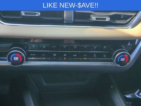 Used 2026 Chevrolet Equinox ACTIV w/ Convenience Package III AWD/4WD image 26