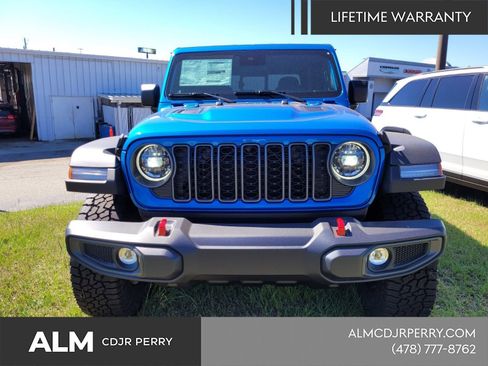 New 2025 Jeep Gladiator Rubicon AWD/4WD image 20