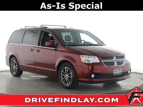 Used 2017 Dodge Grand Caravan SXT FWD image 1