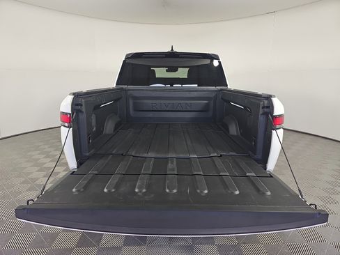 Used 2023 Rivian R1T Adventure image 15