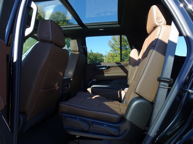 New 2027 Chevrolet Tahoe High Country w/ Sun And Tow Package AWD/4WD image 8
