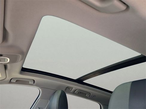 Used 2023 Audi Q7 3.0T Premium Plus image 21