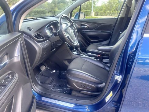 Used 2019 Buick Encore Sport Touring w/ Safety Package AWD/4WD image 11