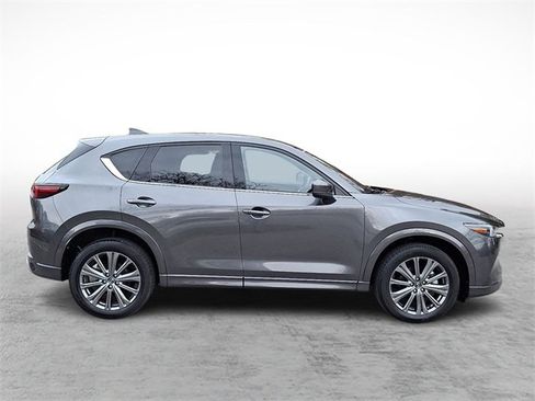 Used 2025 MAZDA CX-5 Signature image 7