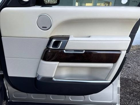 Used 2015 Land Rover Range Rover Autobiography AWD/4WD image 24