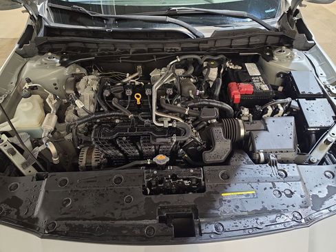 Used 2023 Nissan Altima 2.5 SV FWD image 17