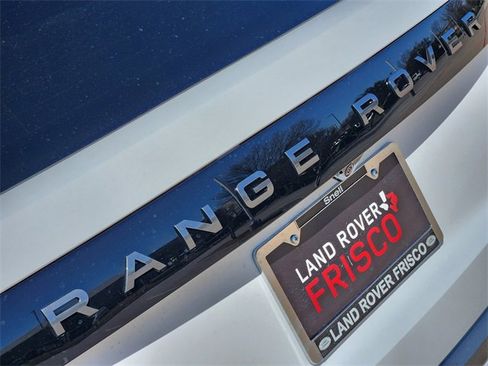 New 2026 Land Rover Range Rover Long Wheelbase SE image 8