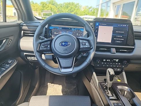 Used 2026 Subaru Outback Touring AWD/4WD image 18
