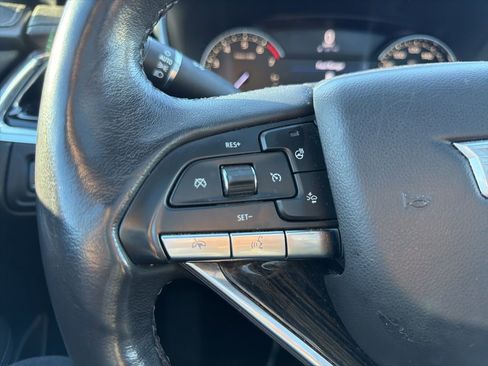 Used 2020 Cadillac XT6 Premium Luxury image 25