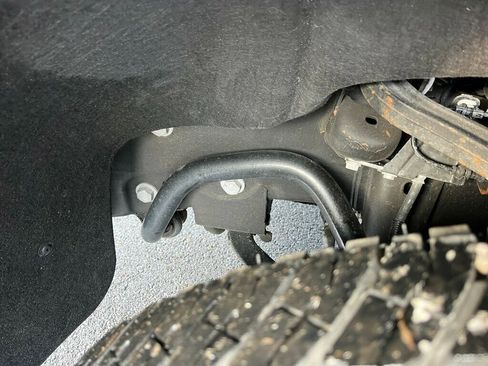 Used 2024 Chevrolet Silverado 2500 LT w/ Z71 Off-Road Package image 47