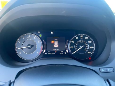 Used 2025 Acura RDX w/Technology Package image 16