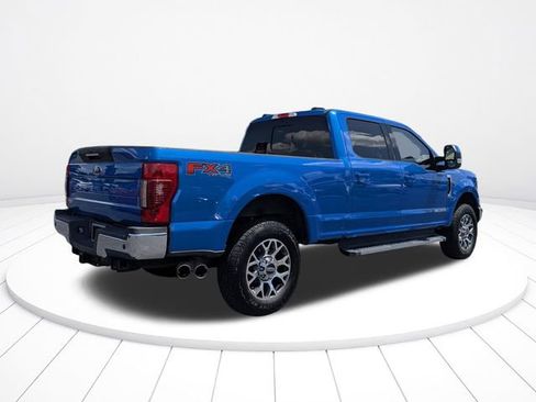 Used 2021 Ford F250 Lariat w/ Lariat Ultimate Package AWD/4WD image 3