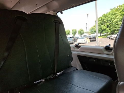 Used 2011 Ford E-350 and Econoline 350 XL w/ PWR Windows & Locks Group image 14