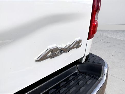 Used 2022 RAM 2500 Laramie AWD/4WD image 29