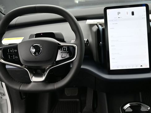 New 2026 Volvo EX30 Cross Country Ultra w/ Protection Package Premier AWD/4WD image 20