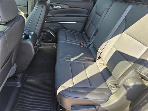 New 2026 Chevrolet Traverse LT w/ Enhanced Driving Package image 16