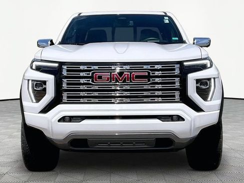 Used 2023 GMC Canyon Denali AWD/4WD image 2