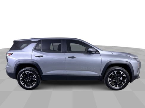 New 2026 Chevrolet Equinox LT w/ LPO, Floor Liner Package image 44