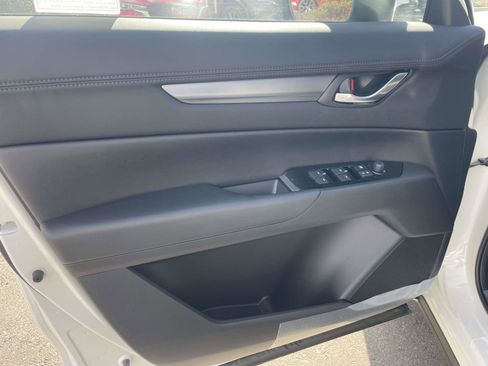 New 2025 MAZDA CX-5 AWD 2.5 S w/ Preferred Package image 17