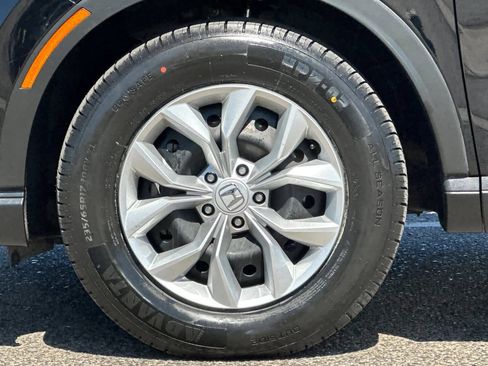 Used 2025 Honda CR-V LX image 27
