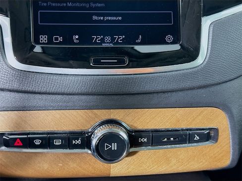 Used 2024 Volvo XC90 T8 Plus w/ Protection Package Premier image 15