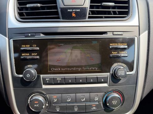 Used 2016 Nissan Altima 2.5 S w/ Power Driver Seat Package FWD image 28
