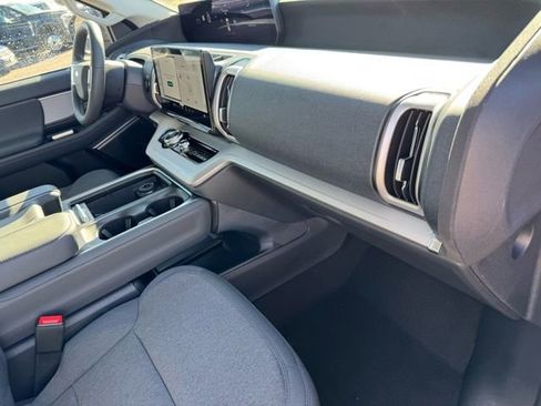 New 2026 Ford Expedition Max Active image 25