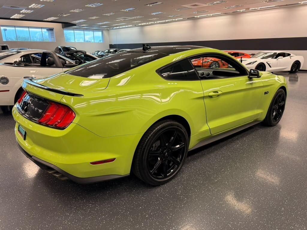 Used 2020 Ford Mustang GT Premium w/ Equipment Group 401A RWD image 4