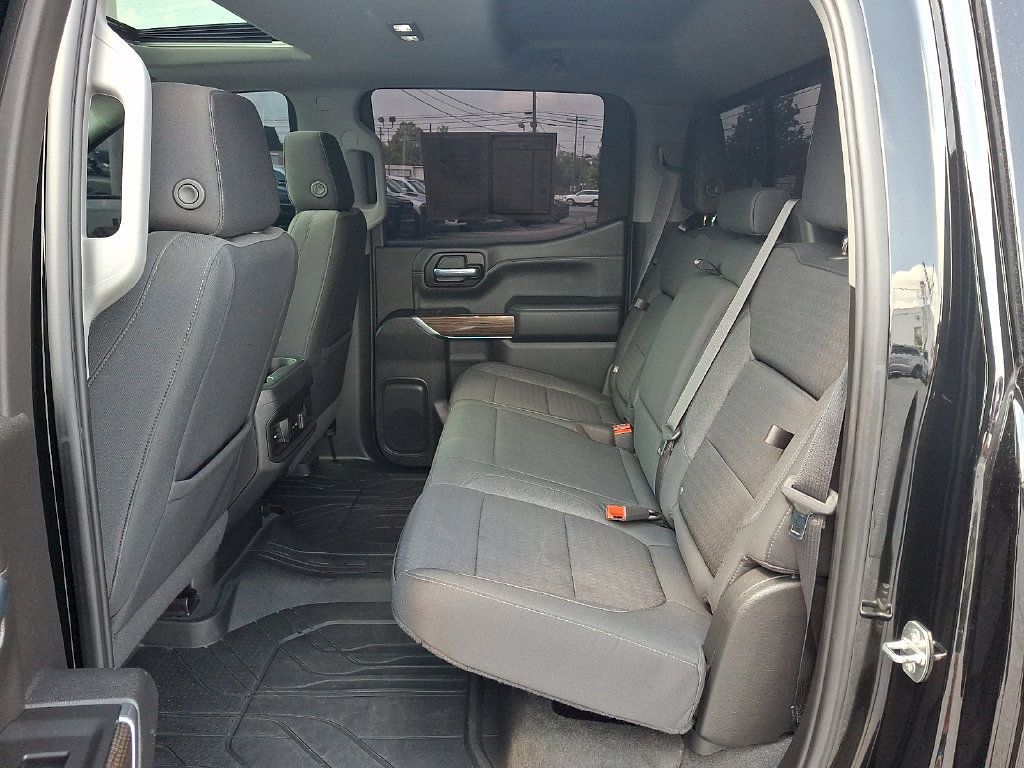 Used 2022 Chevrolet Silverado 1500 RST w/ Convenience Package II AWD/4WD image 12
