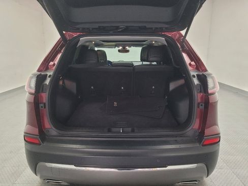 Used 2019 Jeep Cherokee Limited AWD/4WD image 29