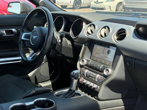 Used 2018 Ford Mustang GT Premium w/ Black Accent Package RWD image 22