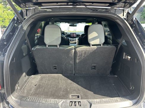 Used 2022 Ford Explorer Timberline w/ Timberline Technology Package AWD/4WD image 18